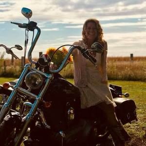 Meet your Posher, Bekki